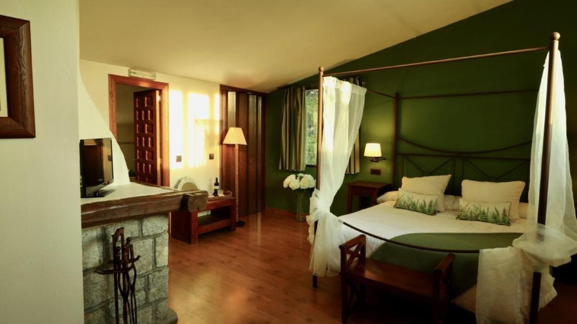 Casona De Navalmedio Ξενοδοχείο Cercedilla Δωμάτιο φωτογραφία